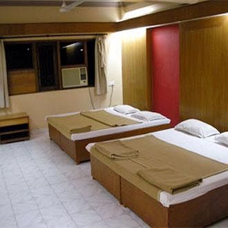 Hotel Sahyadri Алибаг Экстерьер фото